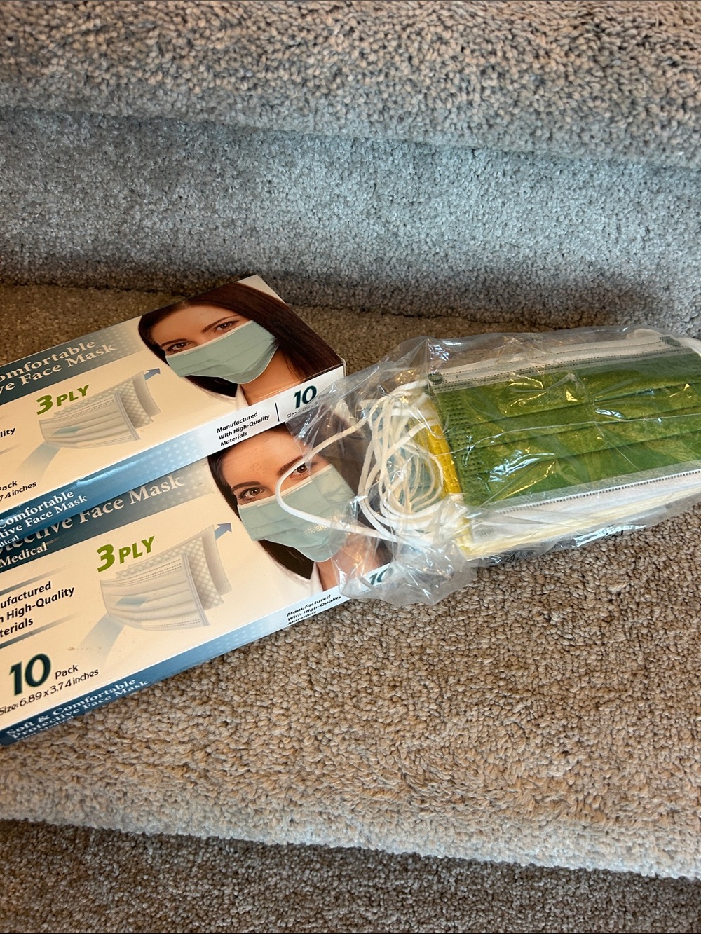 3-Ply Disposable Face Masks - Green - Unknown Brand - 3 Packs